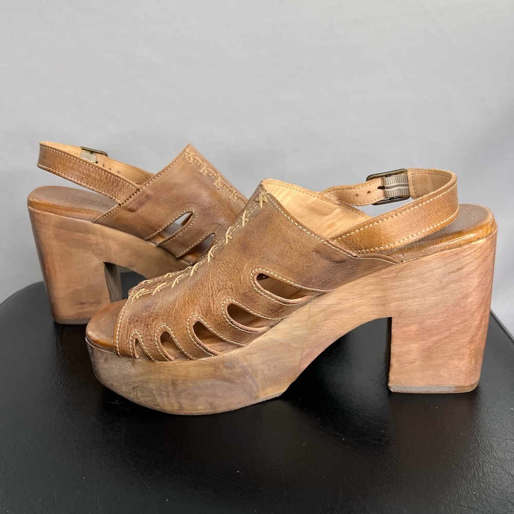 Fontella Leather Platform Dress Sandals